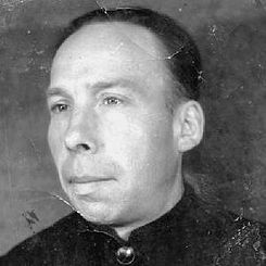 6 студзеня 1917 года нарадзіўся Тодар Лебяда (сапр. Пётар Шырокаў)- беларускі драматург, паэт, празаік.